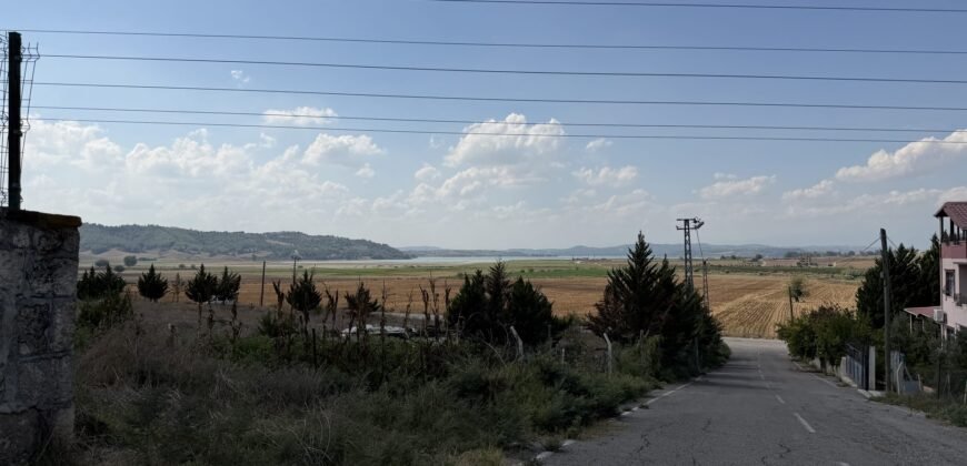 Hakim Konumda, Göl Manzaralı, Geniş Arsalı Konsept Tripleks